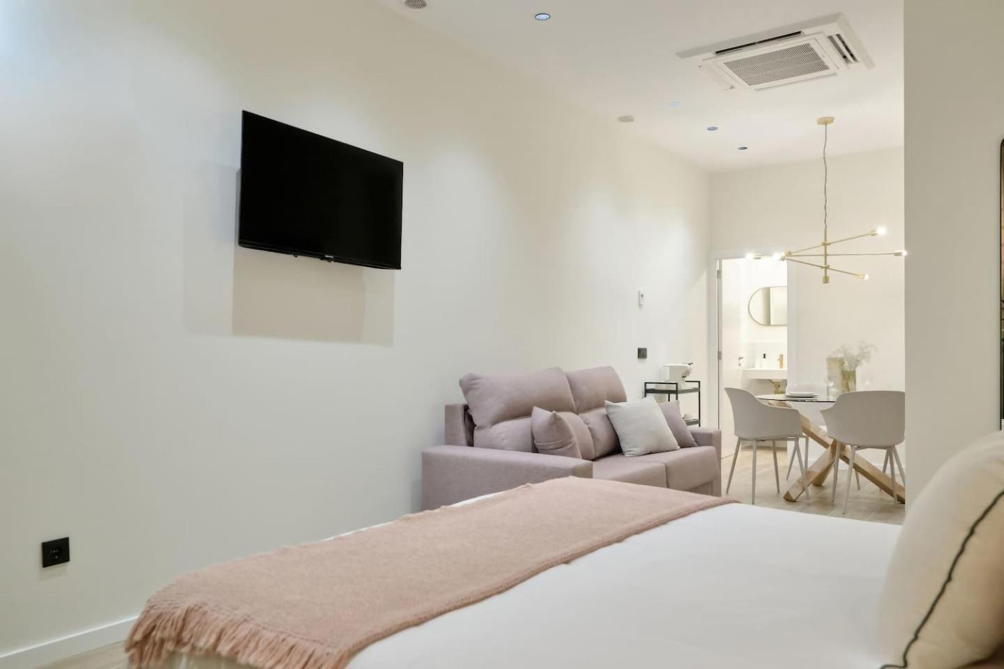 Romantic Apartment N3 Oceanografico By Virkin Suites Валенсия Екстериор снимка